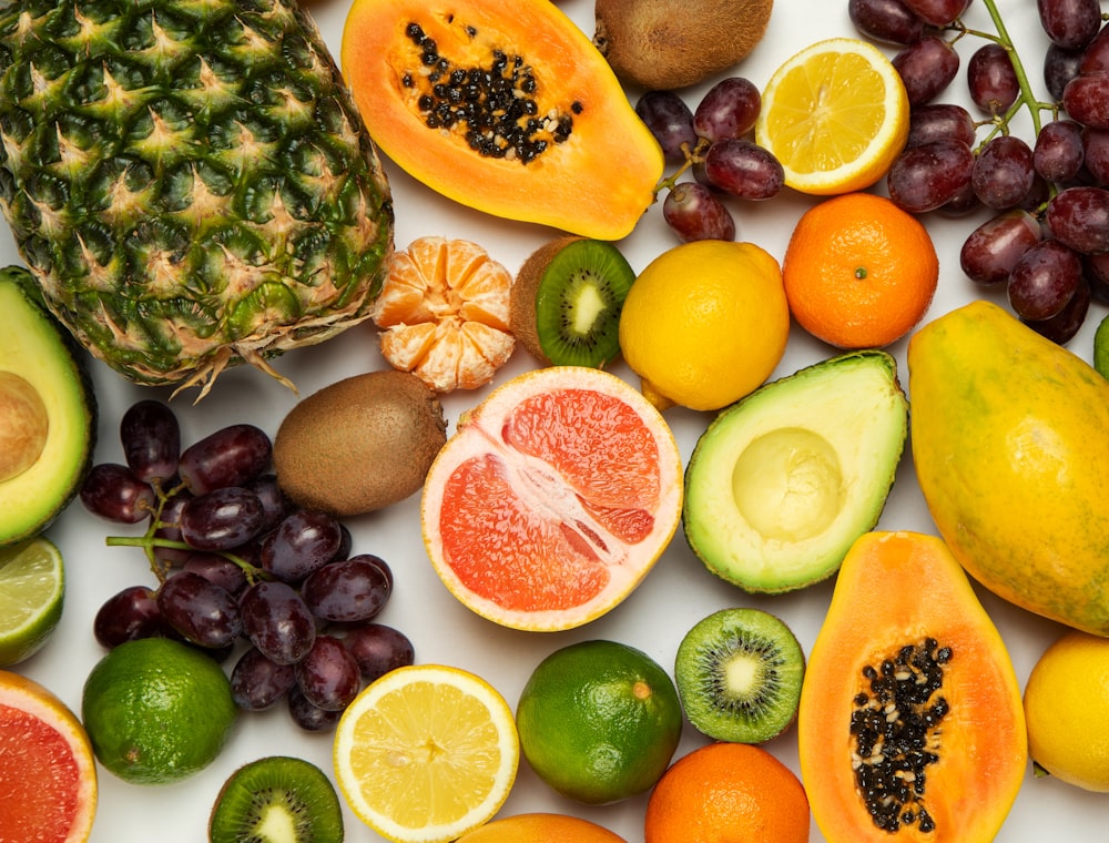 أطباق طازجة من مطاعم دمشق معروضة على جاهو